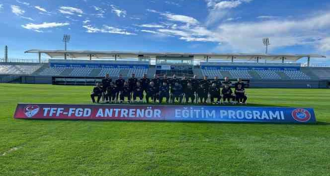 Silopi’den ilk defa bir antrenör UEFA B eğitim programına katıldı