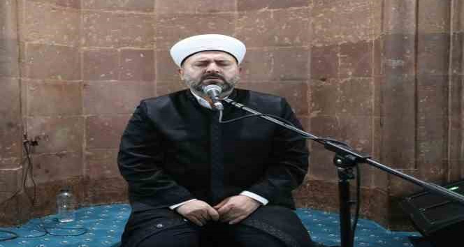 İnegöl’de ilk teravihi Ayasofya Camii İmam Hatibi kıldırdı