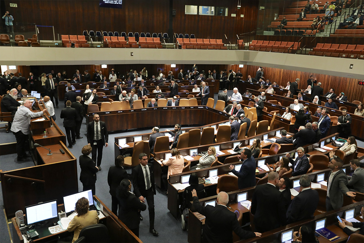 İsrail'de başbakanın görevden alınmasını zorlaştıran yasa tasarısına onay