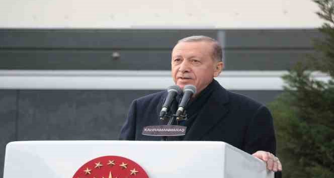 Cumhurbaşkanı Erdoğan: “İnşallah 1 yıl içerisinde kalıcı konutları bitirerek vatandaşlarımıza teslim edeceğiz”