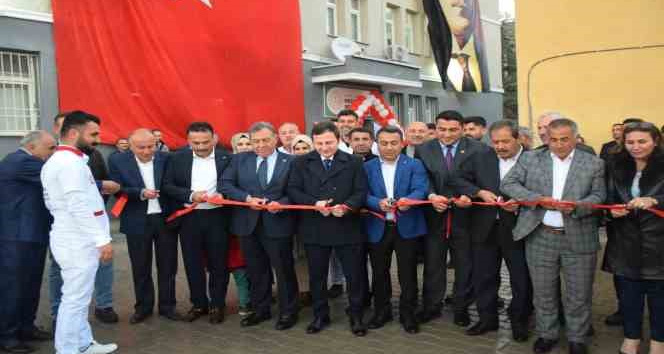 Kozluk’ta yeni aşevi dualarla hizmete açıldı