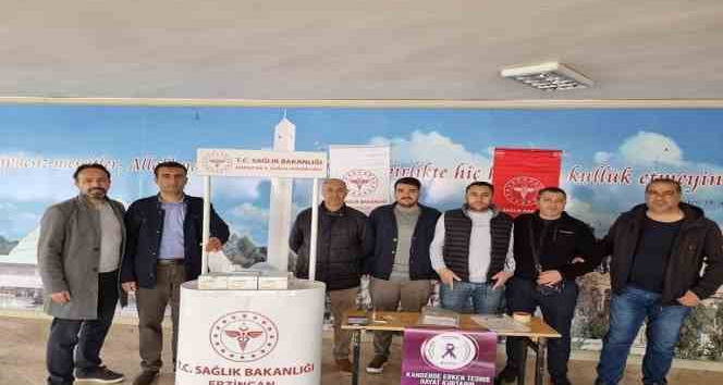 Kolon kanseri bilgilendirme standı açıldı