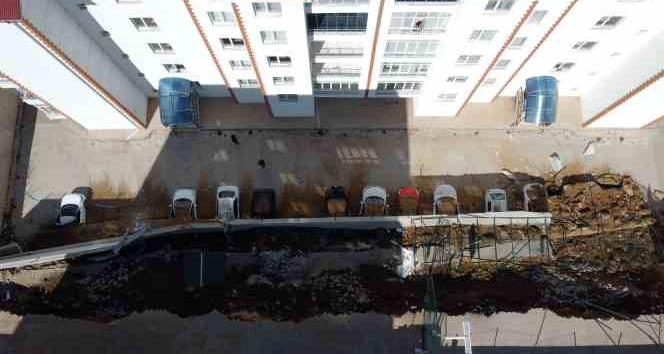 Yozgat’ta çöken istinat duvarının oluşturduğu hasar dron ile görüntülendi