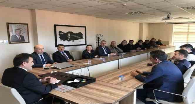 Burhaniye’de muhtarlara madde bağımlılığı farkındalık eğitimi verildi