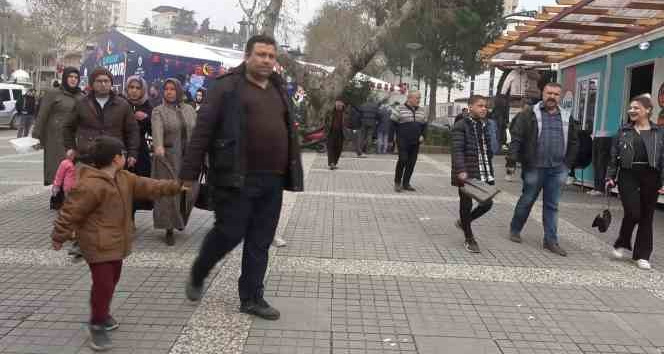 1500’lü yıllarda inşa edildi, depremde hasar gördü: Kapalı çarşı esnafı şimdi konteyner çarşıda