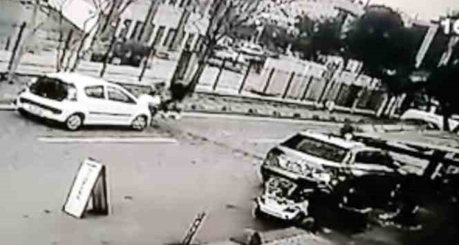İstanbul’da silahlı laf atma kavgası kamerada: Dizinden vurulan genç ölümden saniyelerle kurtuldu