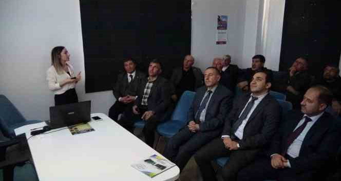 Tatvan’daki muhtarlar sağlık alanında bilgilendirildi
