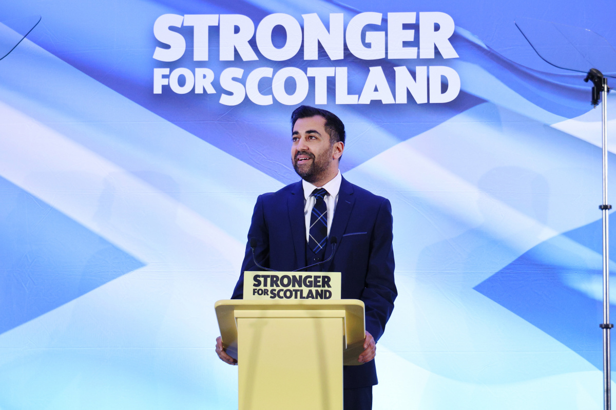 İskoçya Ulusal Partisi'nin yeni lideri Humza Yousaf oldu