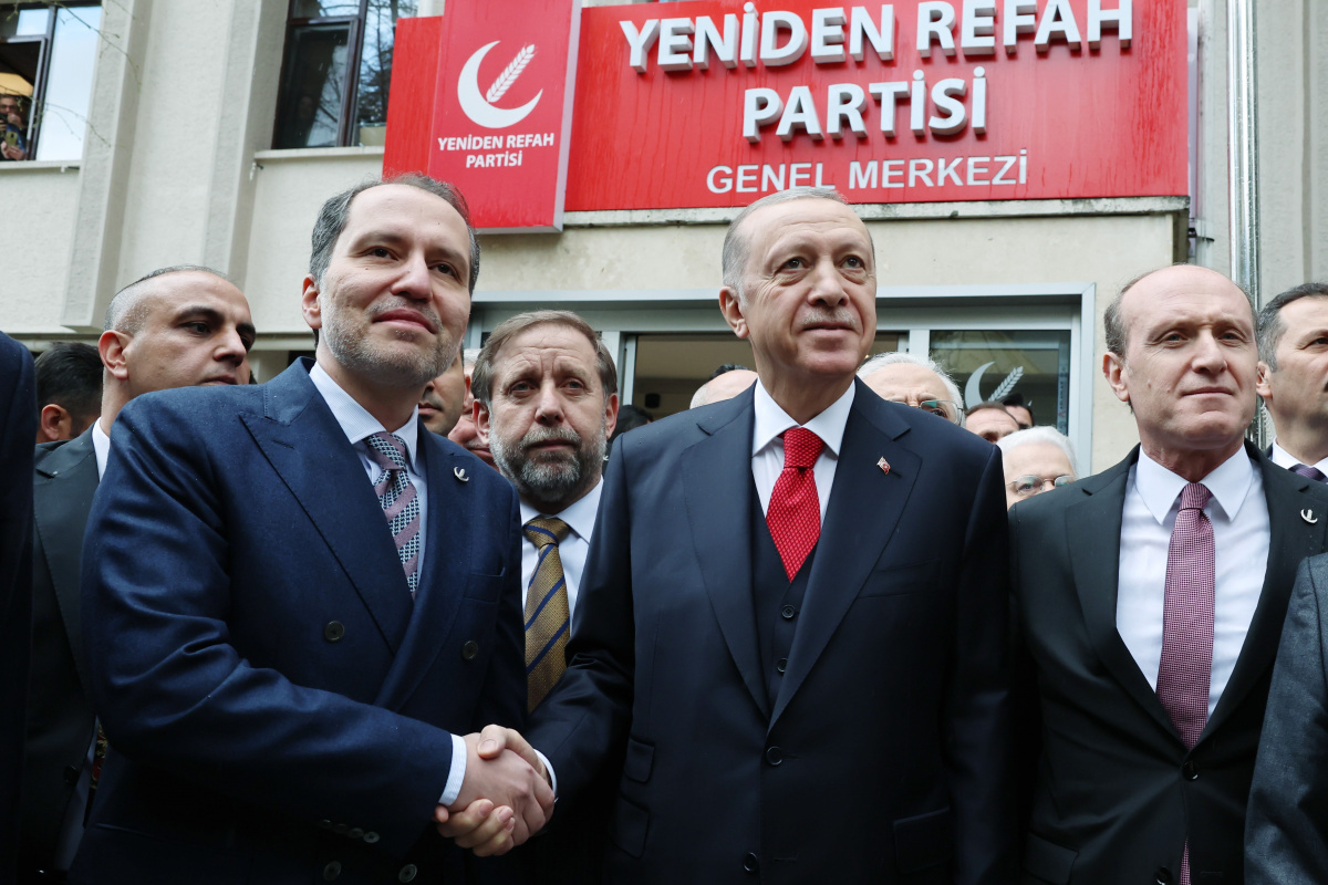 Cumhurbaşkanı Erdoğan, Fatih Erbakan&#039;ı ziyaret etti