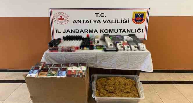 Antalya’da elektronik sigara operasyonu
