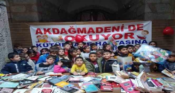 Akdağmadeni’nde öğrencilere Kütüphane Haftası etkinliği düzenlendi