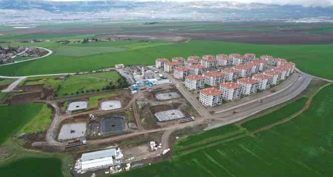 Depremzedeler için yapılıyor, temeller atıldı çalışmalar hızlandı