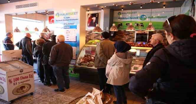 Vatandaşlar Halk Ege Et’i tercih ediyor