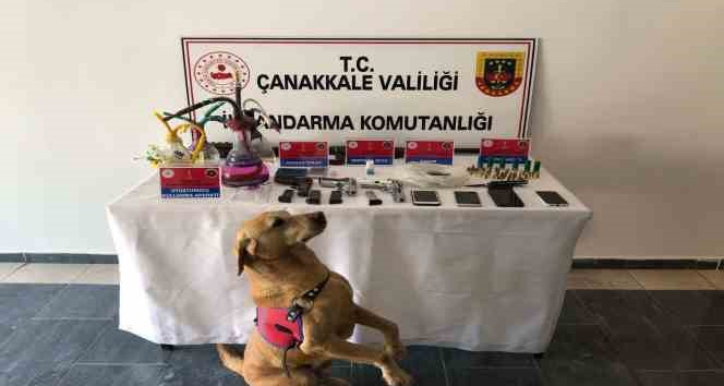 Çanakkale ve İstanbul’da uyuşturucu operasyonlarına 5 tutuklama