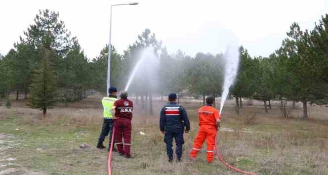 Jandarmaya orman yangınlarıyla mücadele eğitimi
