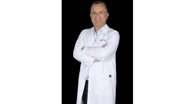Op. Dr. Mehmet Feryat Demirhan: “Geçmeyen baş ağrısı beyin tümörü işareti olabilir”