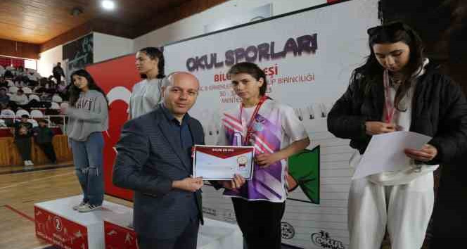 Okul sporları gençler bilek güreşi Muğla’da yapıldı