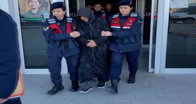 Dini nikahlı kocasını zehirleyip öldürdükten sonra yakıp gömen kadın tutuklandı