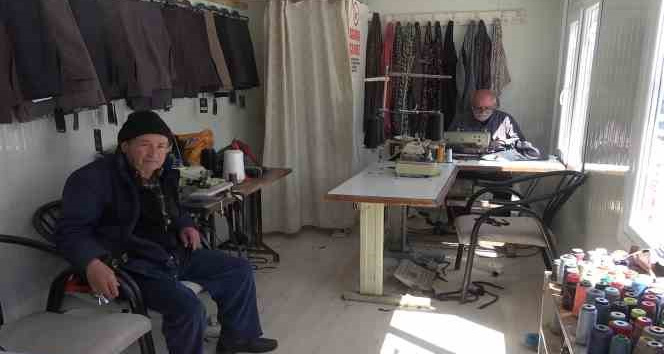 Depremin merkezi Pazarcık’ta ticari hayat konteyner çarşıda başladı