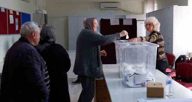 Edirne’deki soydaşlar, Bulgaristan seçimleri için sandığa gitti