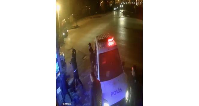Güvenlik kamerası herşeyi kaydetti, arkadaşlarına silah doğrultan sanığa 7 yıl hapis