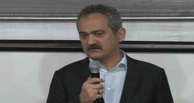 Milli Eğitim Bakanı Özer: "Biz normalleşmeden Türkiye normalleşebilir mi?"