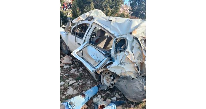 Karaman’da cip uçuruma yuvarlandı: 5 ölü, 1 yaralı