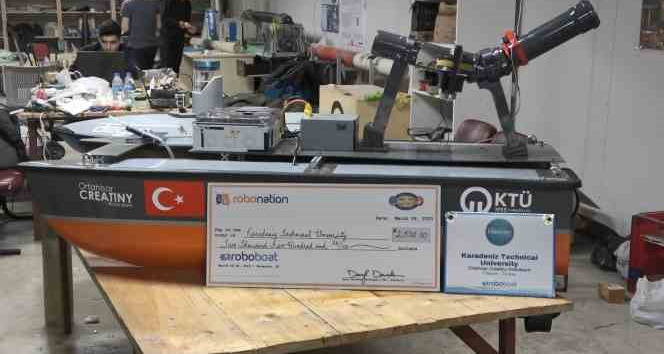 KTÜ-Ortahisar Creatiny RoboTeam Takımı ABD’de düzenlenen yarışmada dünya 2.’si oldu