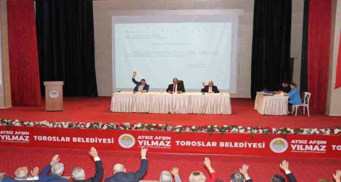 Toroslar Belediye Meclisinde, yeni encümen ve komisyon üyeleri seçildi