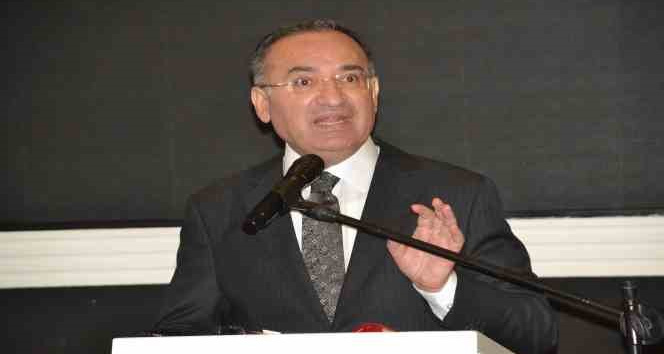 Bakan Bozdağ: "Cezaevlerinde anadilde konuşma yasağını biz kaldırdık"