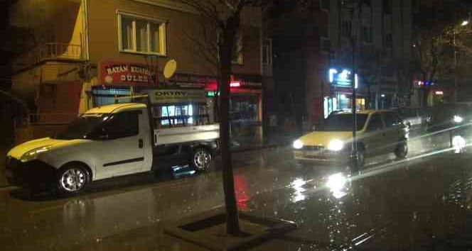 Kırıkkale’de sağanak yağış ve fırtına etkili oldu