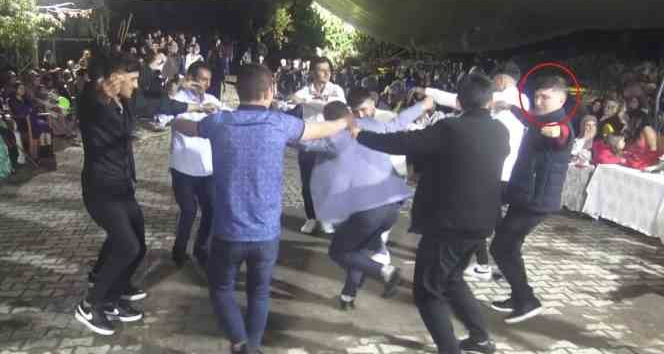 Depremde ölen özel harekat polisinden geriye düğünde oynadığı görüntüler kaldı