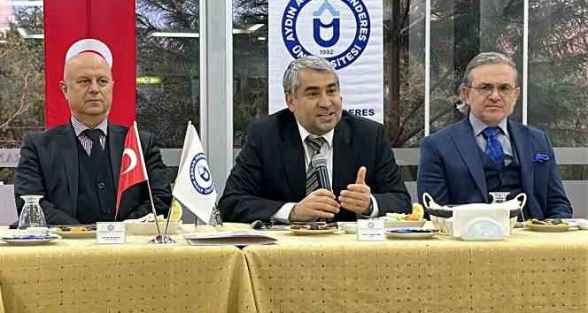 ADÜ Rektörü Prof. Dr. Kent, Aydın basını ile iftarda buluştu