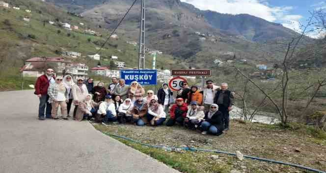 Malezyalı turistler Kuş diline hayran kaldı