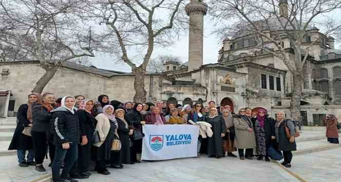 Yalova Belediyesi’nin tarihi cami gezileri devam ediyor