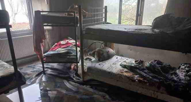 Yalova Altınova’da pansiyon yangını