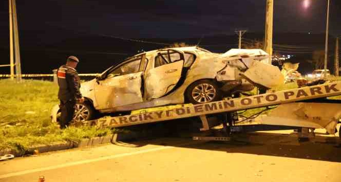 Kahramanmaraş’ta tır ile otomobil çarpıştı: 1 ölü, 3 yaralı