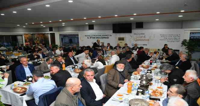 Genç, muhtarlarla iftarda buluştu