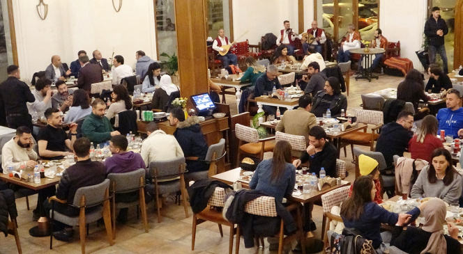 Urartu Han, Van’ın unutulmuş lezzetlerini gün yüzüne çıkarıyor