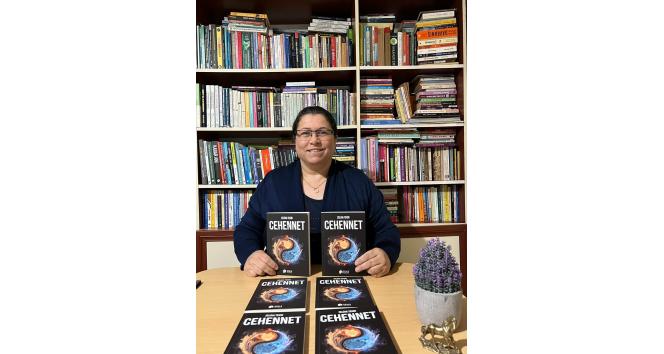 Doç. Dr. Tekin, 12’nci kitabını okuyucu ile buluşturdu