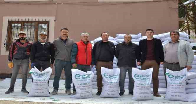 Üreticilere hibe destekli 96 ton yem bitkisi tohumu dağıtıldı