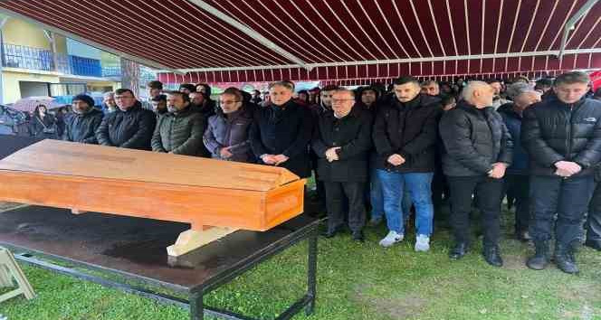 Sobadaki jelin patlaması sonucu hayatını kaybeden kadın son yolculuğuna uğurlandı
