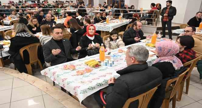 Biga Belediyesi ailesi iftarda bir araya geldi