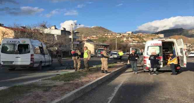 Gümüşhane’de işçi servisi kazası: 1 ölü, 7 yaralı