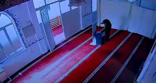 Sadaka kutusundan hırsızlık