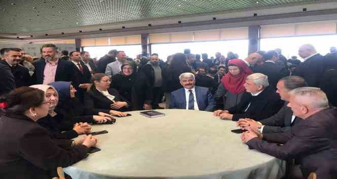 Kocaeli’de AK Parti’nin 14 kişilik milletvekili adayı listesi belli oldu