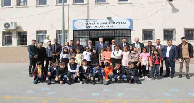 Milli Eğitim Bakanlığı yetkilileri, Şırnak’ı TIMSS’de temsil edecek olan okulu inceledi