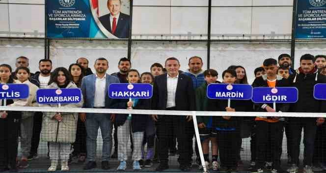 Şırnak’ta tenis turnuvası düzenlendi