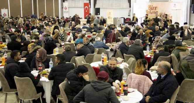 Erzincan’da ‘Bir Lokma Bin Sofra’ iftar programı düzenlendi