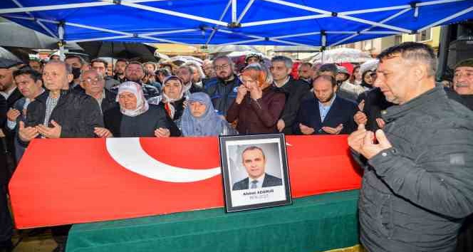 Trabzon Büyükşehir Belediyesi Genel Sekreteri Ahmet Adanur son yolculuğuna uğurlandı